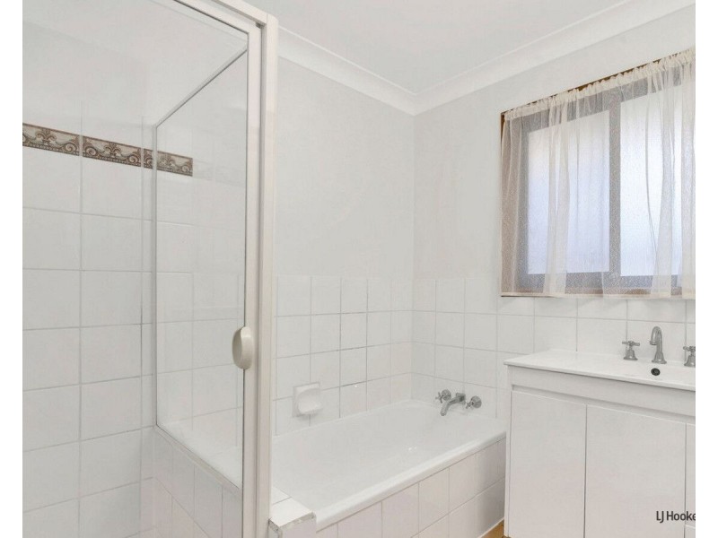 1/23 Wildwood Court, Bundall QLD 4217