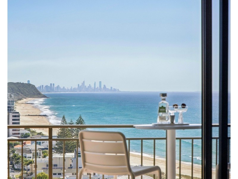 17E/973 Gold Coast Highway, Palm Beach QLD 4221