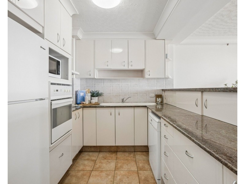 17E/973 Gold Coast Highway, Palm Beach QLD 4221