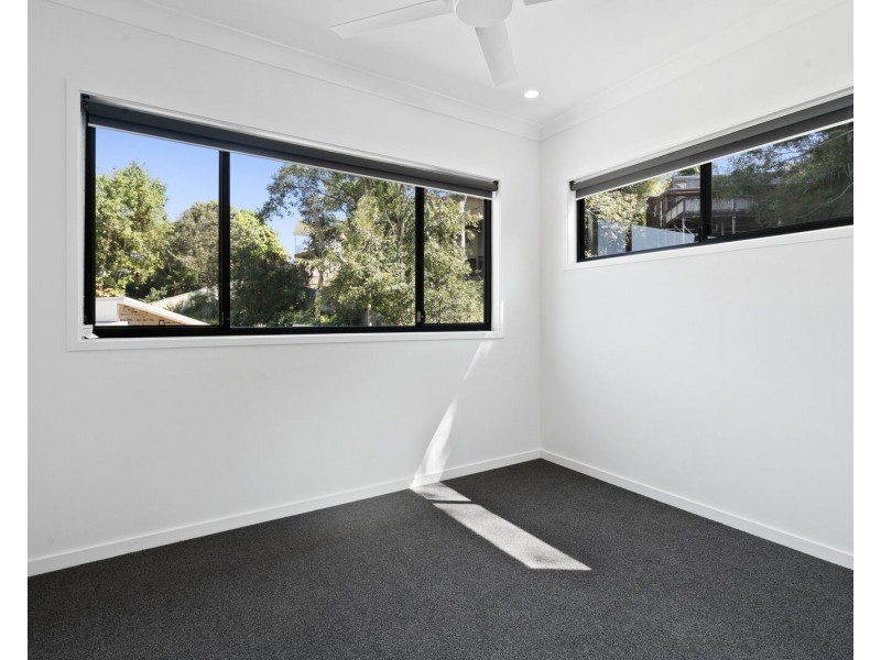 11a Dongara Close, Elanora QLD 4221