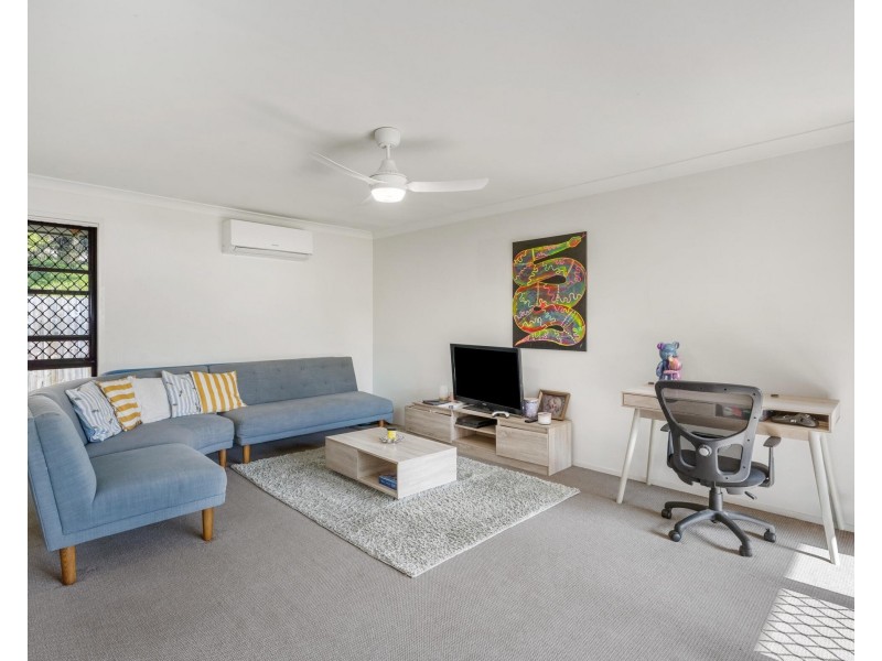 13 Goldvilla Drive, Elanora QLD 4221