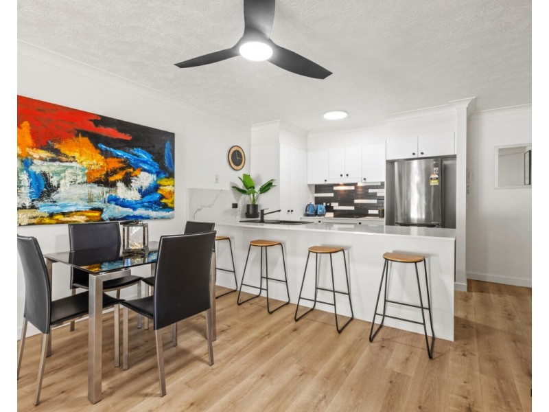 7/33-37 Dixon Street, Coolangatta QLD 4225