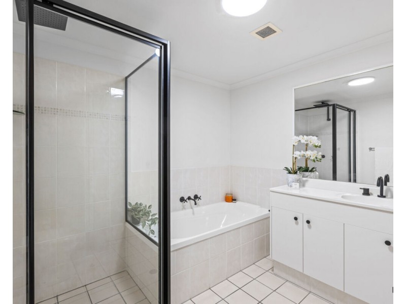7/33-37 Dixon Street, Coolangatta QLD 4225