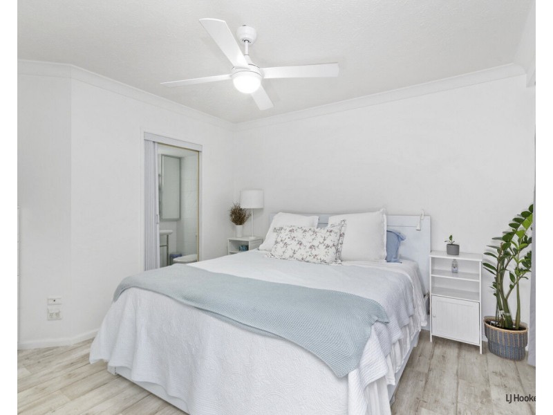 4/373 Cypress Terrace, Palm Beach QLD 4221