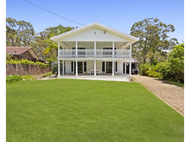 197 Simpsons Road, Elanora QLD 4221