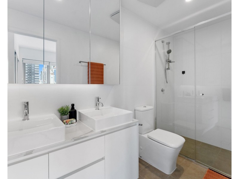 703/51 Peerless Avenue, Mermaid Beach QLD 4218