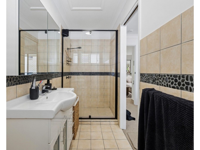 6/6 Mawarra Street, Palm Beach QLD 4221