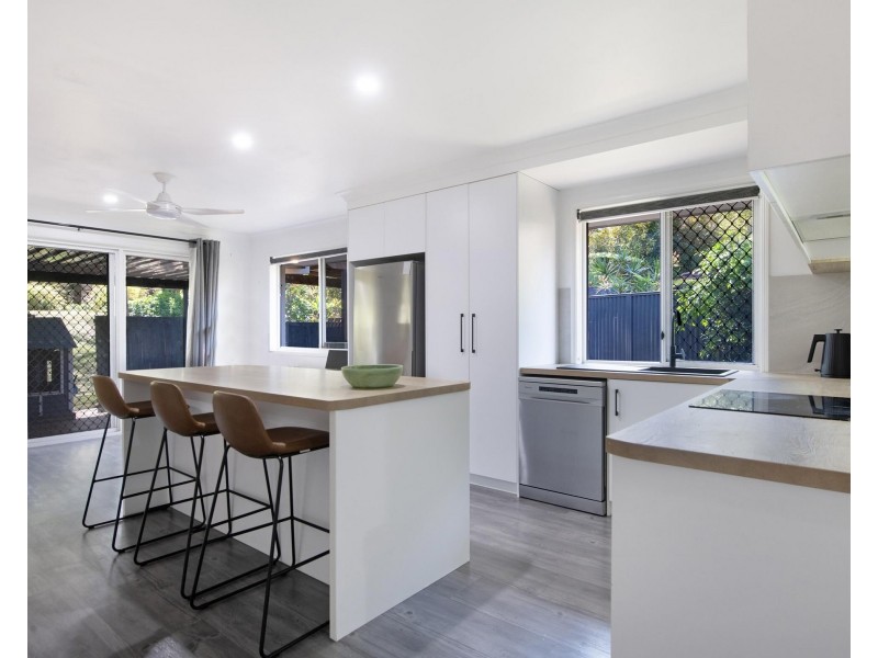 23 Mollys Place, Currumbin Waters QLD 4223