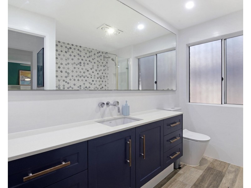 23 Mollys Place, Currumbin Waters QLD 4223