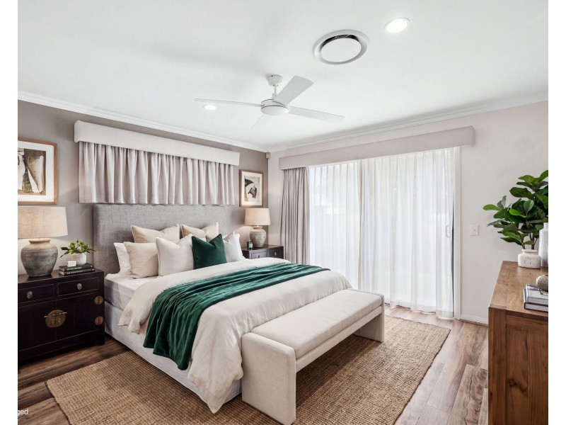 19 Martingale Circuit, Clear Island Waters QLD 4226