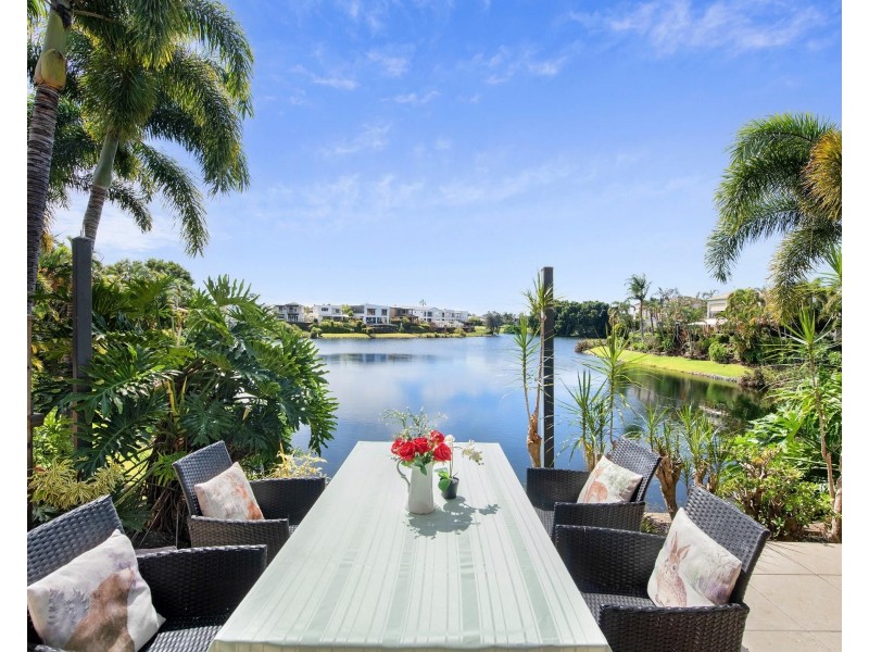 68/117 Palm Meadows Drive, Carrara QLD 4211