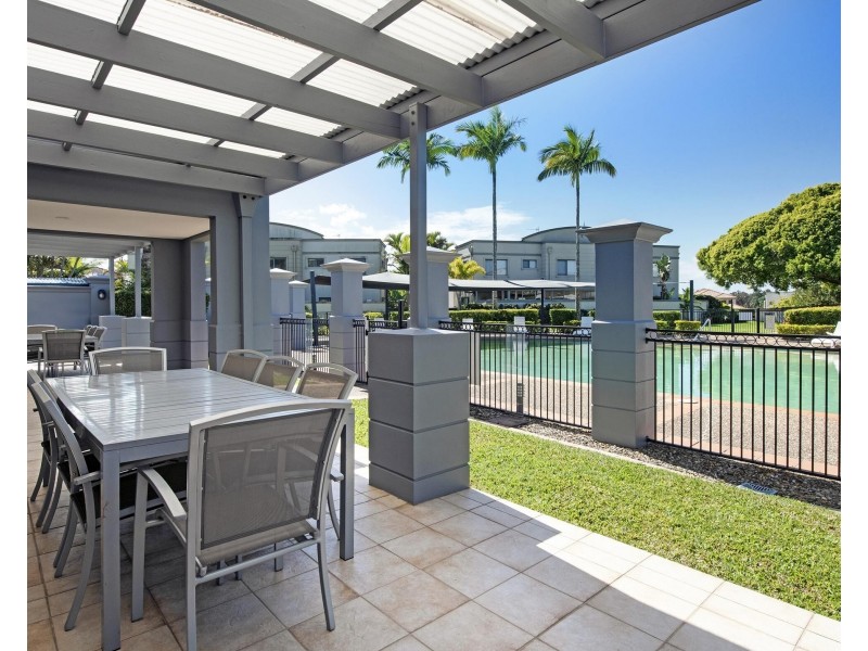 68/117 Palm Meadows Drive, Carrara QLD 4211