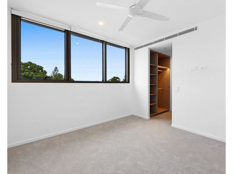 204/7 Douglas Street, Coolangatta QLD 4225