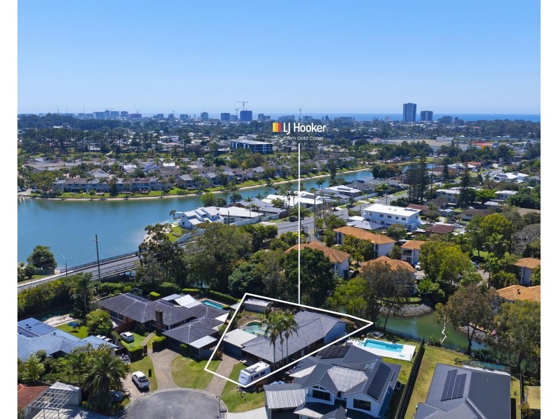 3 Paros Place, Currumbin Waters QLD 4223