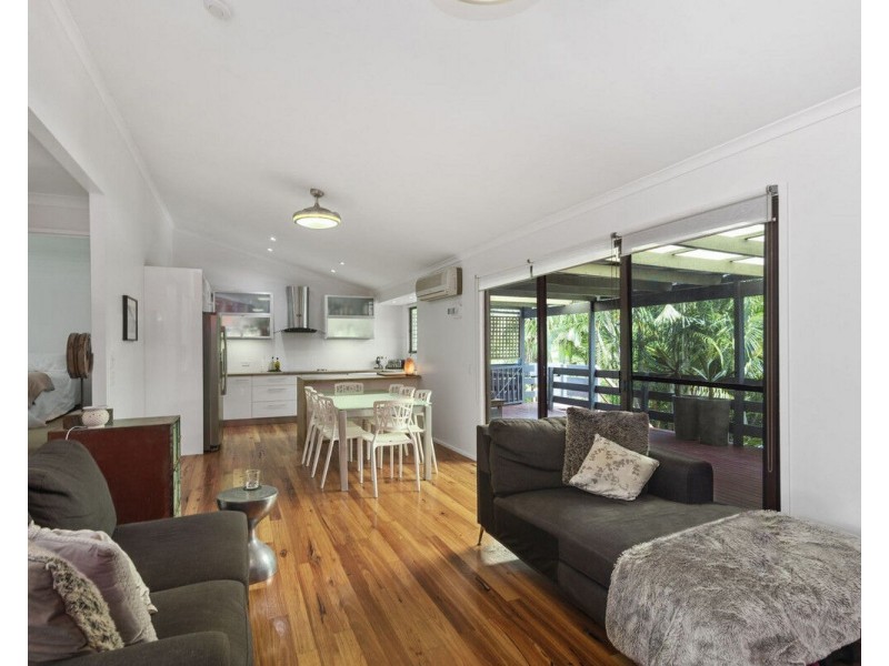 7 Taperell Drive, Tugun QLD 4224