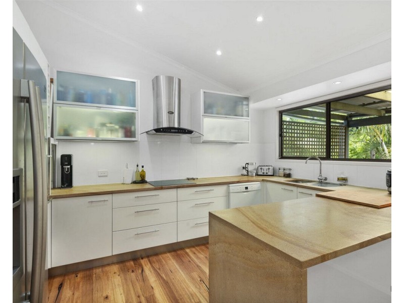 7 Taperell Drive, Tugun QLD 4224