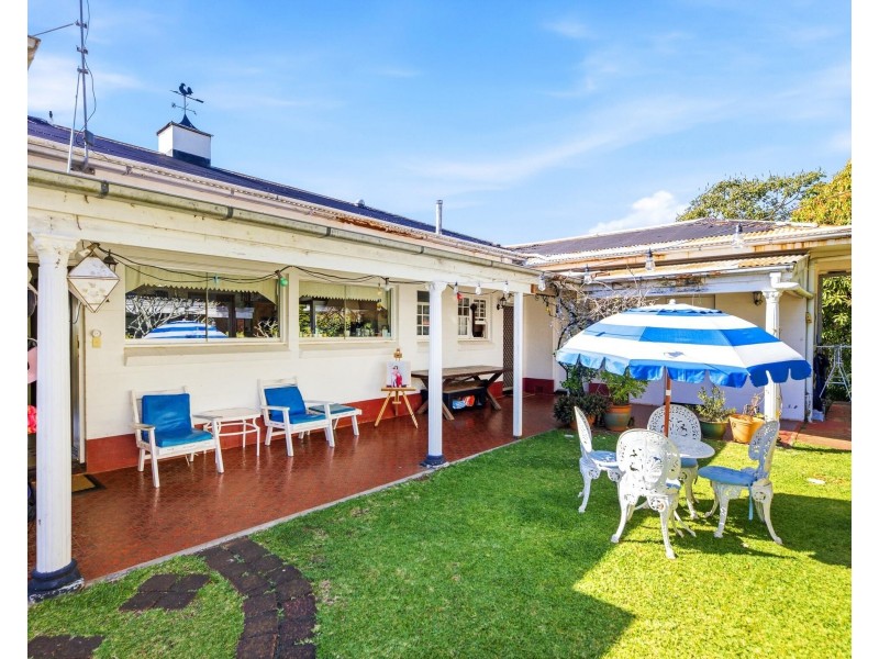103 McLean Street, Coolangatta QLD 4225