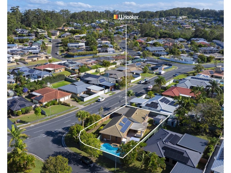 54 Bienvenue Drive, Currumbin Waters QLD 4223