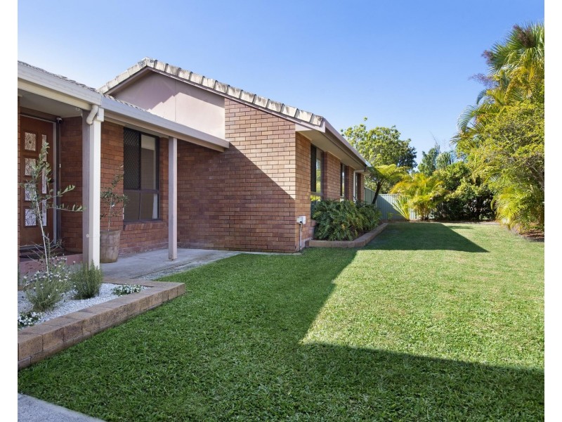 54 Bienvenue Drive, Currumbin Waters QLD 4223