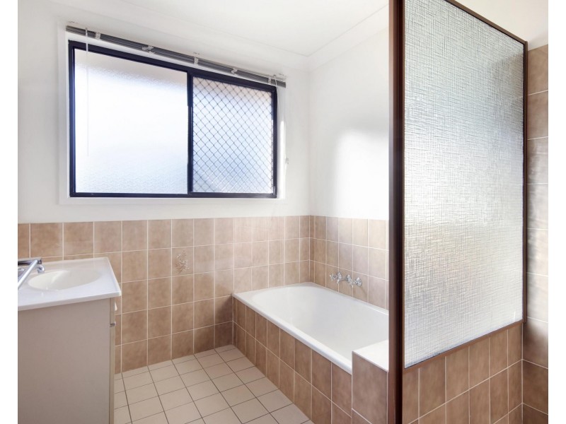 54 Bienvenue Drive, Currumbin Waters QLD 4223