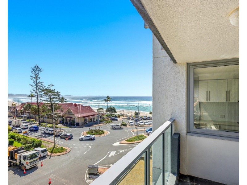 13/22 Marine Parade, Coolangatta QLD 4225