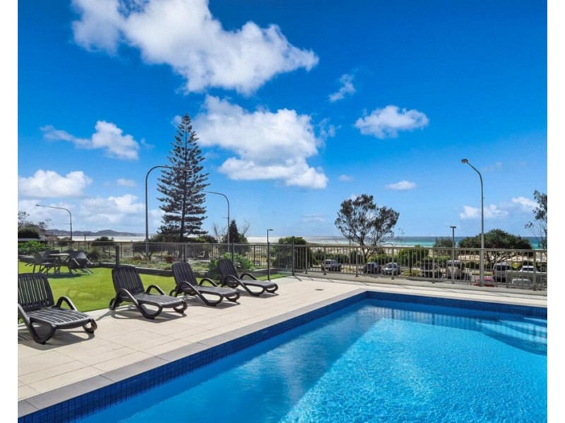 19/32-34 Musgrave Street, Coolangatta QLD 4225