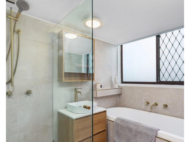 19/32-34 Musgrave Street, Coolangatta QLD 4225