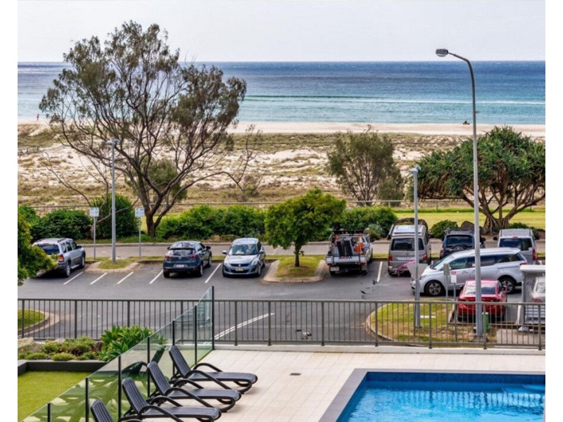 19/32-34 Musgrave Street, Coolangatta QLD 4225