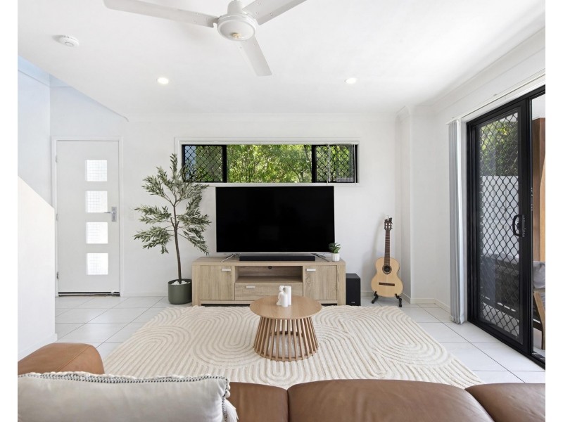 1/6 Border Drive North, Currumbin Waters QLD 4223