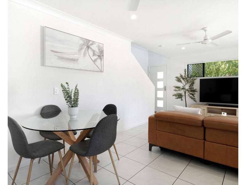 1/6 Border Drive North, Currumbin Waters QLD 4223