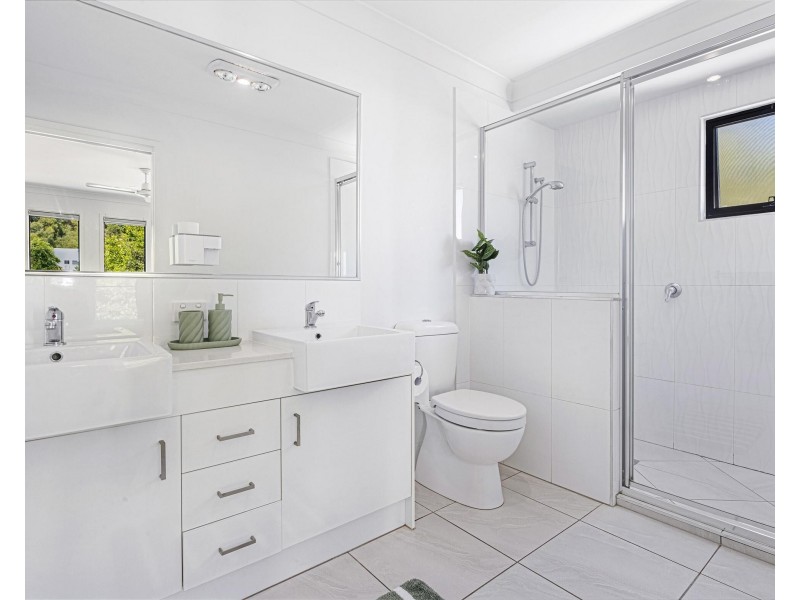 1/6 Border Drive North, Currumbin Waters QLD 4223