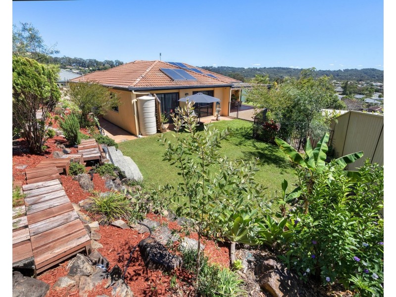 8 Thunder Drive, Currumbin Waters QLD 4223