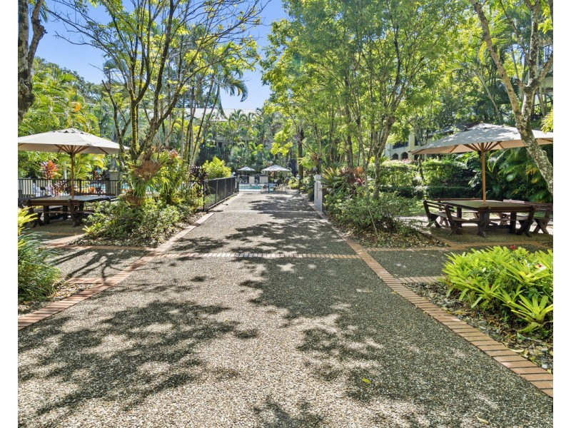 2/40 Teemangum Street, Currumbin QLD 4223