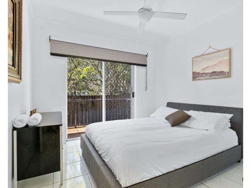 2/40 Teemangum Street, Currumbin QLD 4223