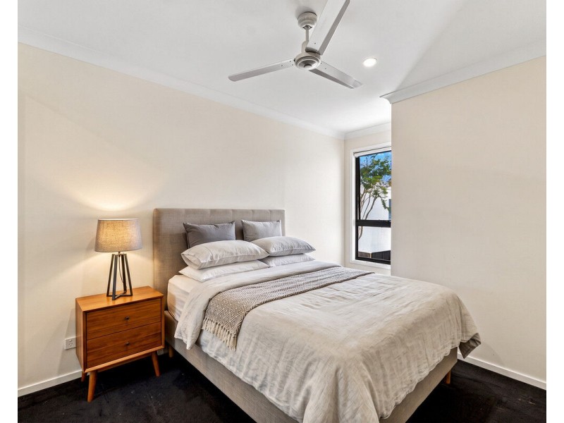 11/4A-8 Hansford Road, Coombabah QLD 4216