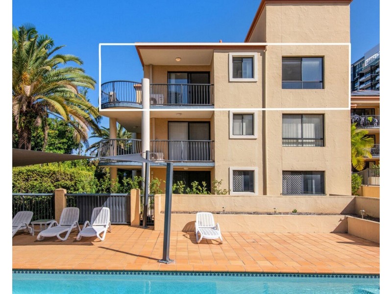 30/16-26 Waverley Street, Southport QLD 4215