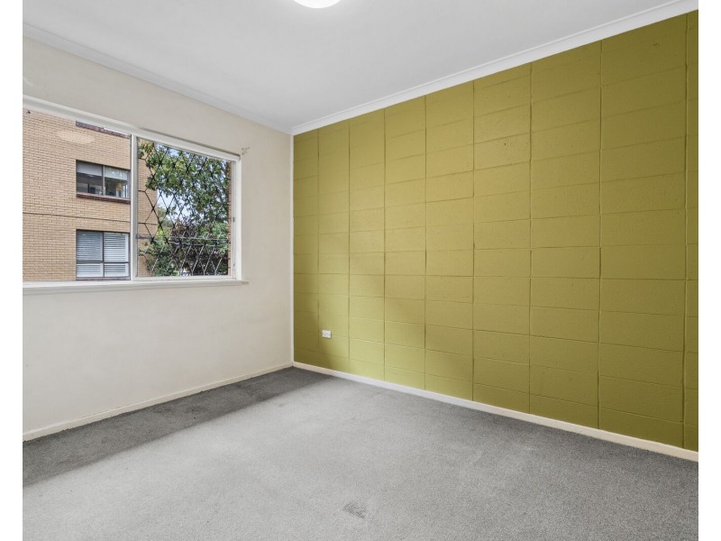 2/30 Alexandra Avenue, Mermaid Beach QLD 4218