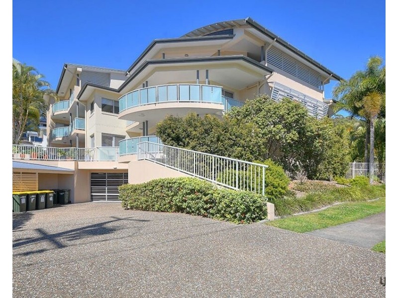 8/50-52 Miles Street, Coolangatta QLD 4225
