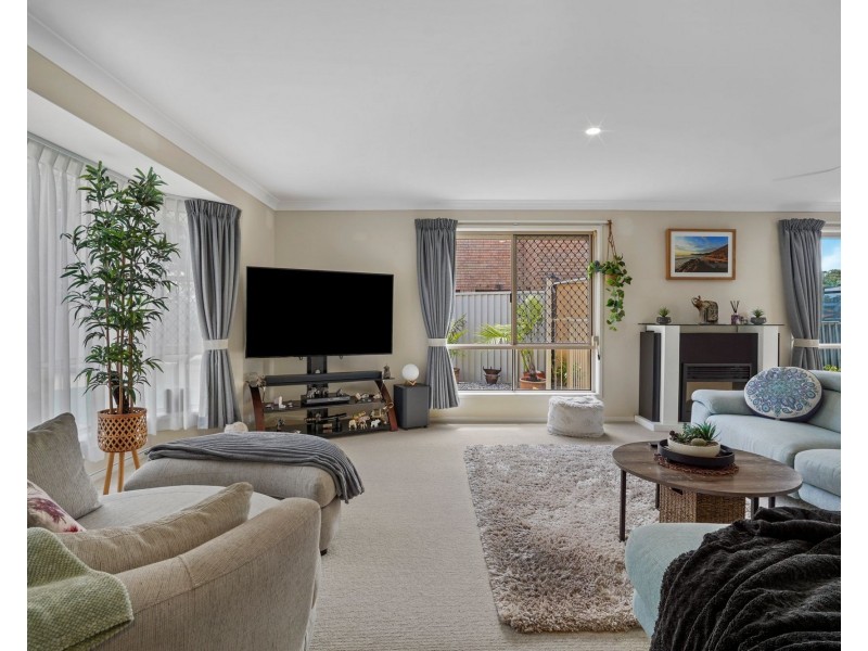 16 Harris Court, Currumbin Waters QLD 4223