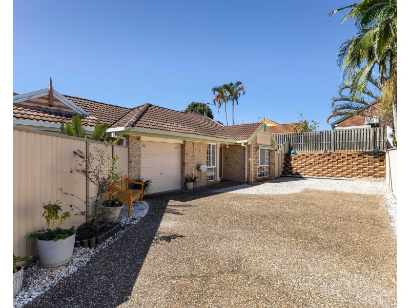 2/41J Murtha Drive, Elanora QLD 4221