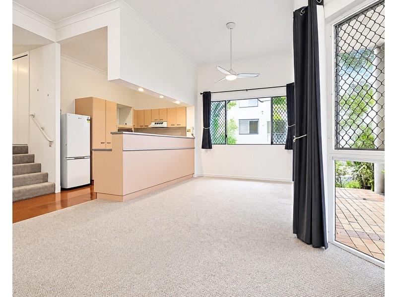 49/56-70 Guineas Creek Road, Currumbin Waters QLD 4223