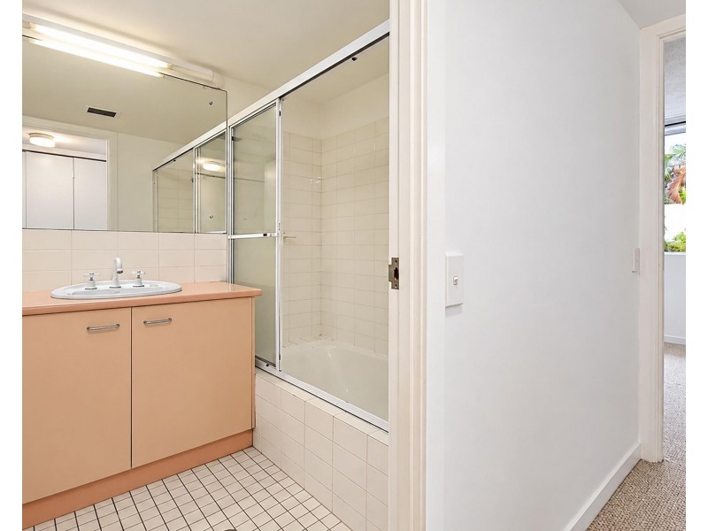 49/56-70 Guineas Creek Road, Currumbin Waters QLD 4223