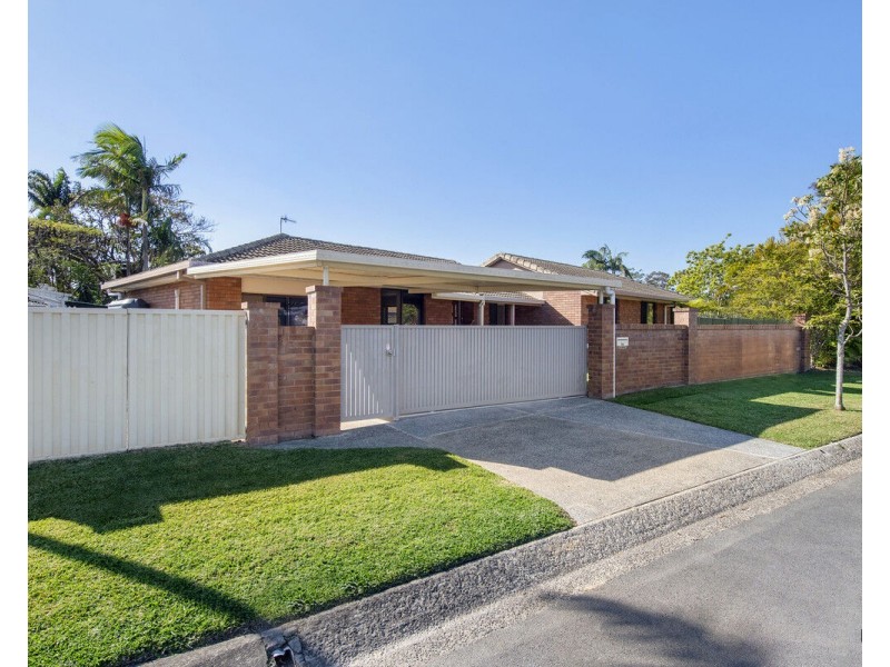 54 Bienvenue Drive, Currumbin Waters QLD 4223