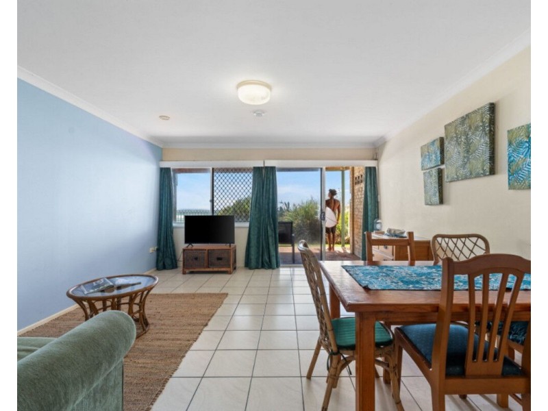 2/1 Wyberba Street, Tugun QLD 4224