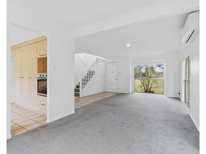 85 Angelica Street, Elanora QLD 4221