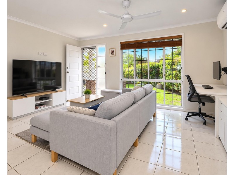 22A Waterdown Drive, Elanora QLD 4221