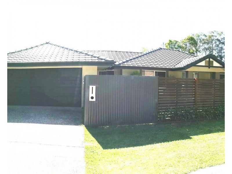 12 Seville Circuit, Burleigh Waters QLD 4220