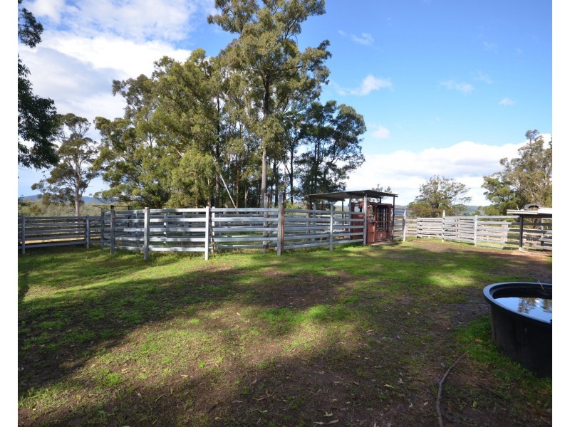 3633 Oxley Highway, Hyndmans Creek NSW 2446