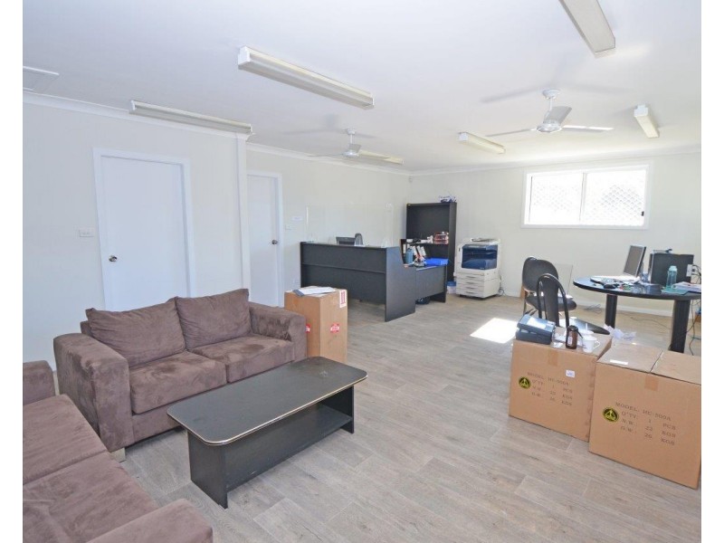 14 Commerce Street, Wauchope NSW 2446