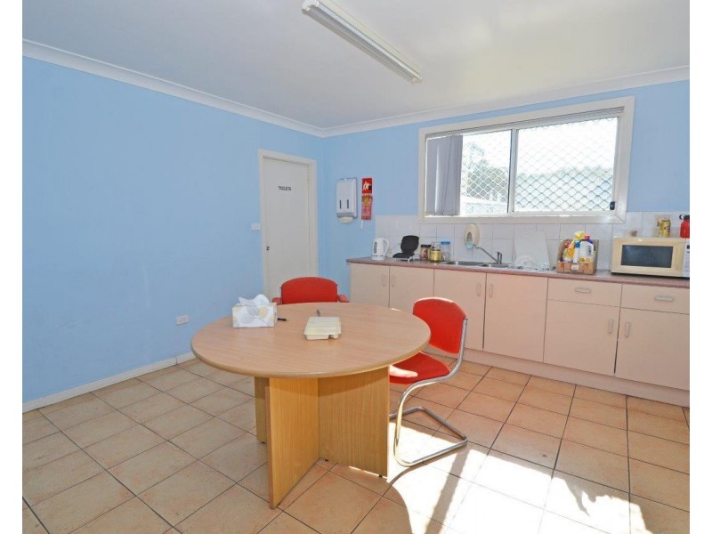 14 Commerce Street, Wauchope NSW 2446